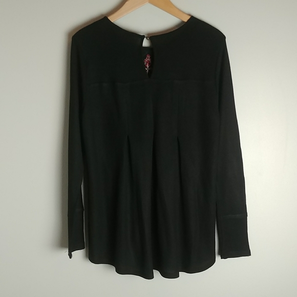 Alchemy Thread Embroidered Top - Picture 7 of 9